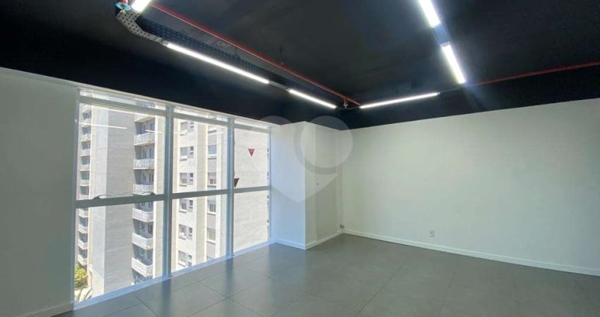 Sala comercial à venda na Avenida Senador Tarso Dutra, Petrópolis, Porto Alegre