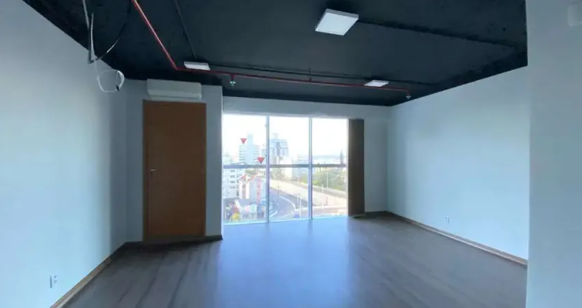 Sala comercial à venda em Petrópolis, Porto Alegre 
