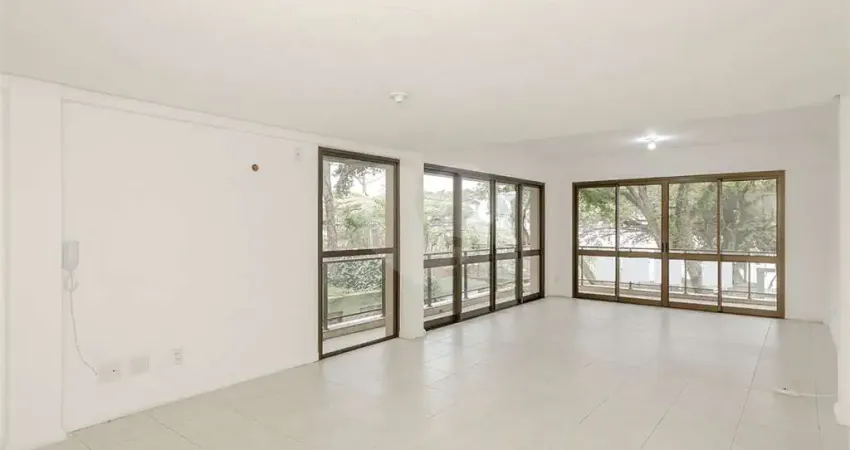 Apartamento com 3 quartos para alugar na Tristeza, Porto Alegre 