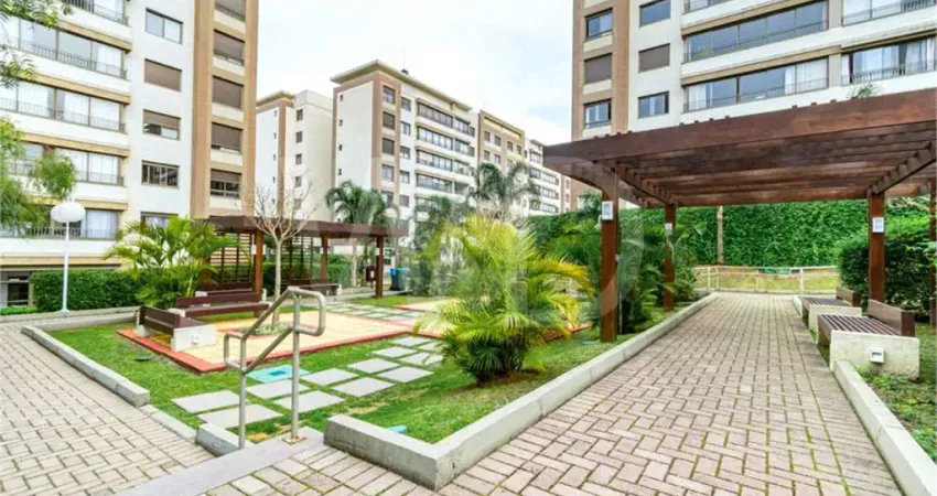 Apartamento com 3 quartos à venda em Cavalhada - RS
