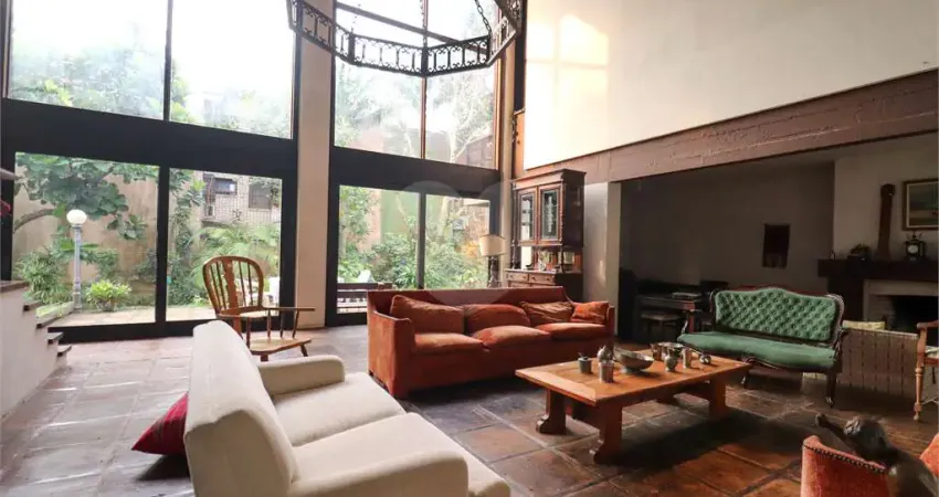 Casa com 5 quartos à venda na Rua Padre João Batista Reus, Vila Conceição, Porto Alegre