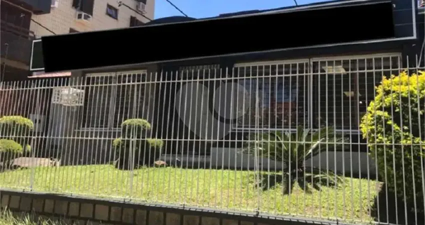 Casa comercial à venda no Jardim Lindóia, Porto Alegre 