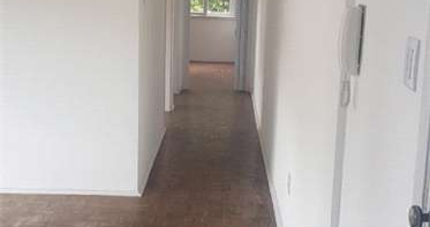 Apartamento com 3 quartos à venda ou para locação em Azenha - RS