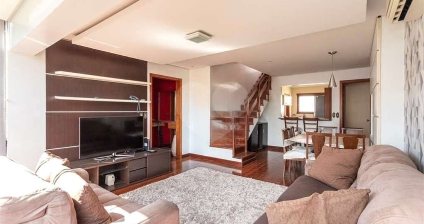 Apartamento com 4 quartos para locação em Petrópolis - RS