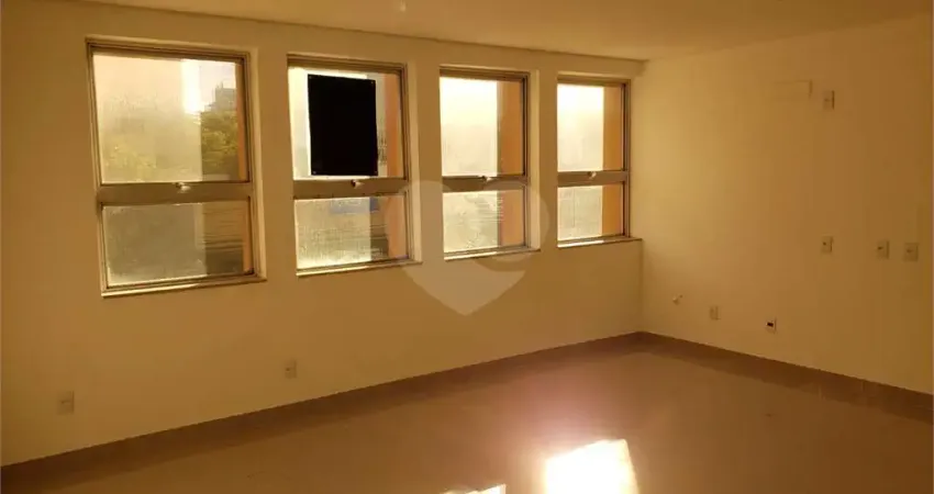Sala comercial para alugar na Rua Coronel Bordini, Bela Vista, Porto Alegre