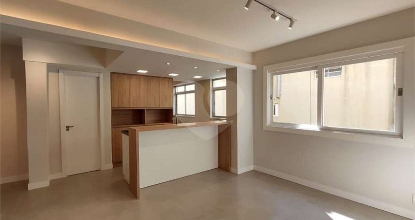 Apartamento com 2 quartos à venda em Petrópolis - RS