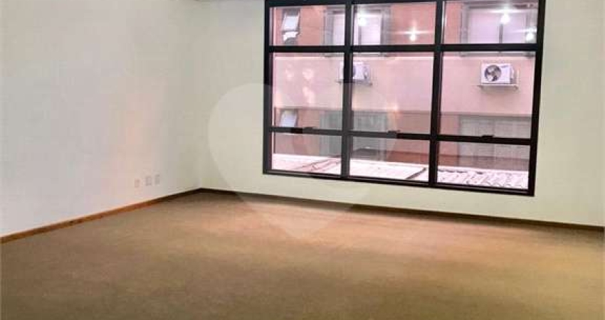Sala comercial à venda na Rua Félix da Cunha, Moinhos de Vento, Porto Alegre