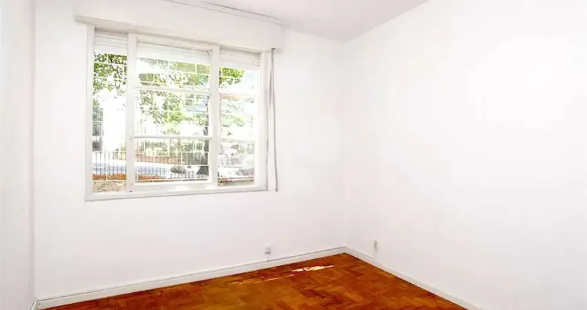 Apartamento com 3 quartos à venda em Petrópolis - RS
