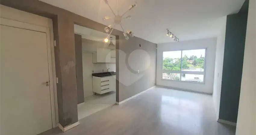 Apartamento com 3 quartos à venda ou para locação em Partenon - RS