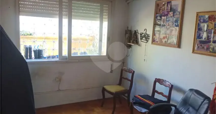 Apartamento com 3 quartos à venda na Rua Santana, Santana, Porto Alegre