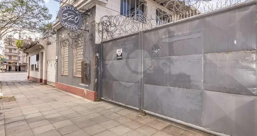 Prédio inteiro com 1 quartos à venda em Floresta - RS