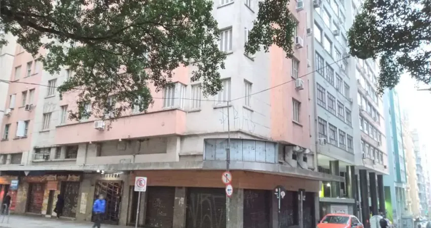 Apartamento com 2 quartos para locação em Centro Histórico - RS