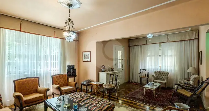 Casa com 5 quartos à venda em Petrópolis - RS