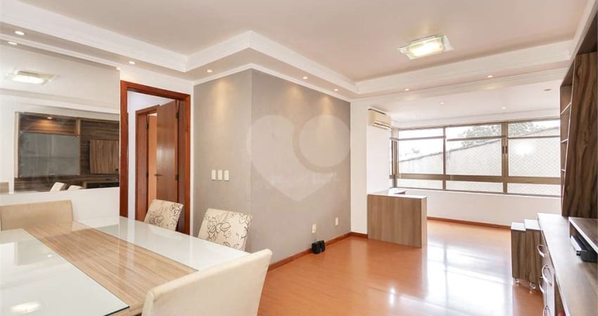 Apartamento com 3 quartos para locação em Santana - RS
