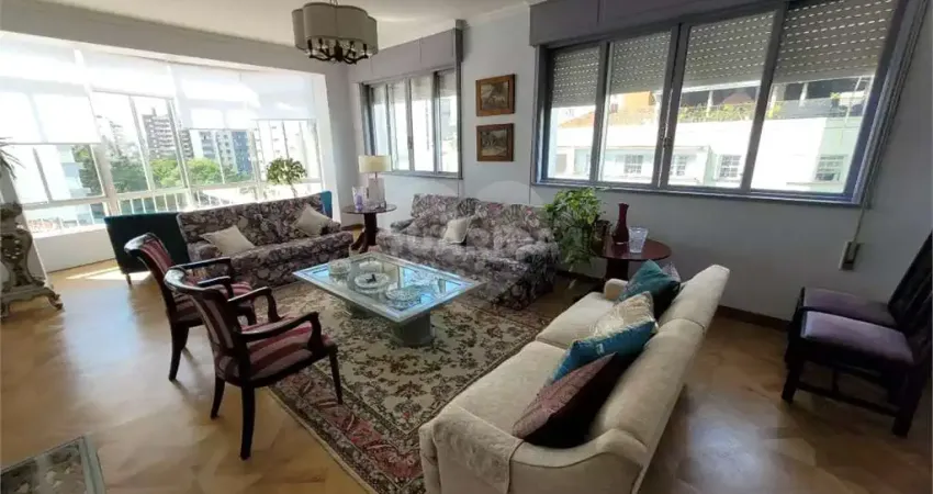 Apartamento com 4 quartos para locação em Independência - RS