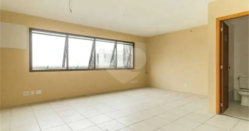 Sala comercial à venda na Avenida Borges de Medeiros, Menino Deus, Porto Alegre