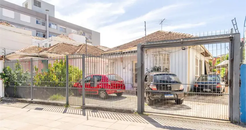 Terreno comercial à venda no Menino Deus, Porto Alegre