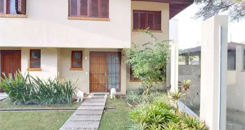 Terreno em condomínio fechado à venda no Cristal, Porto Alegre 