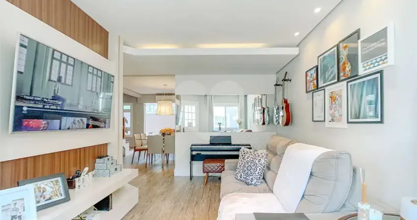 Terreno em condomínio fechado à venda no Teresópolis, Porto Alegre 