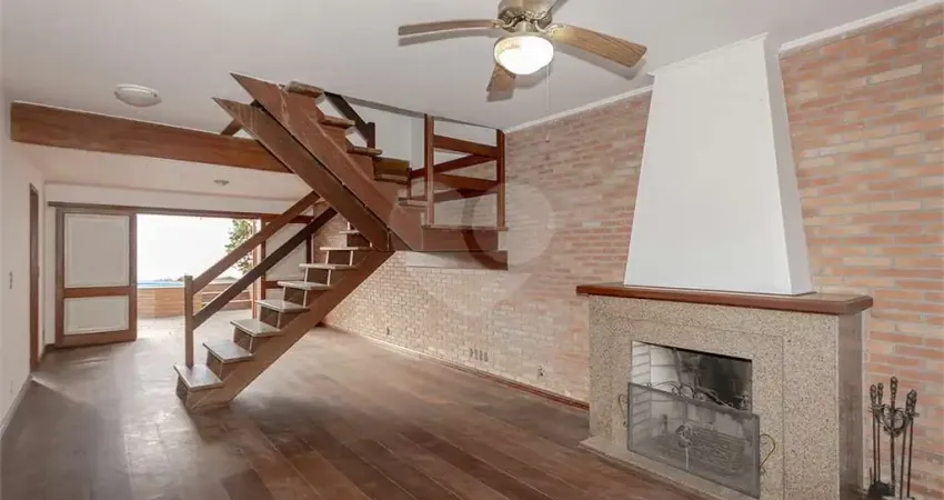 Casa comercial à venda no Santana, Porto Alegre 