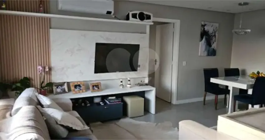 Apartamento com 2 quartos para alugar na Rua Vicente da Fontoura, 1531, Santana, Porto Alegre