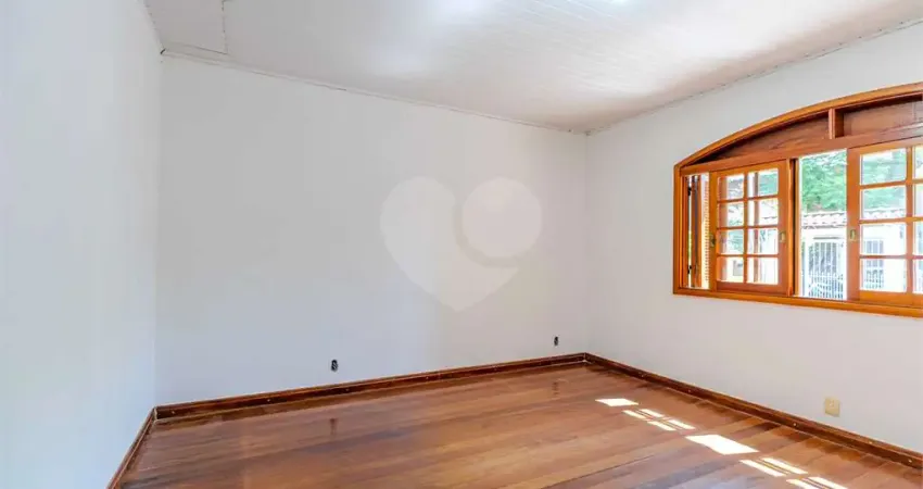 Casa com 2 quartos à venda no Partenon, Porto Alegre