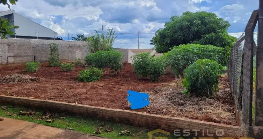 Terreno à venda na Rua Pioneiro Cezare Mochi, Alto das Grevíleas, Maringá