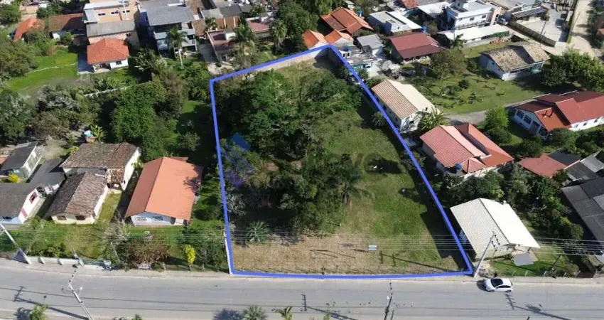 Terreno com Localização Privilegiada