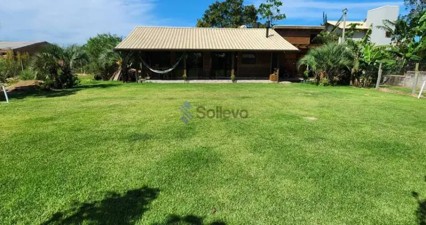 Casa com 2 quartos à venda no Araçatuba, Imbituba 