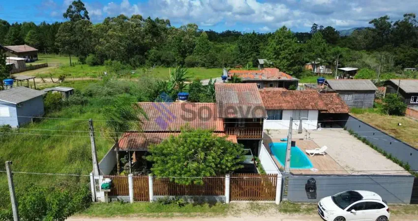 Casa com 3 quartos à venda no Sambaqui, Imbituba 