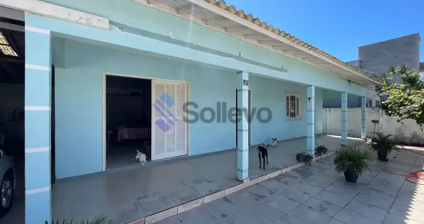 Casa à venda no bairro Sagrada Família - Imbituba/SC