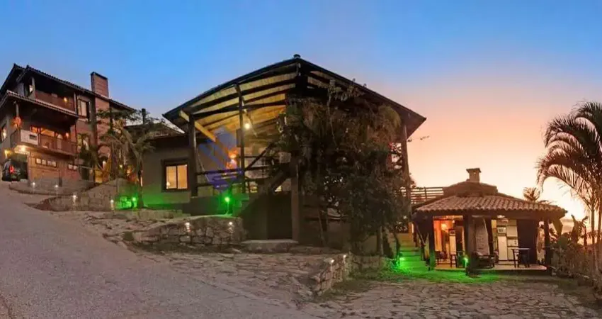 Casa comercial à venda na Rua 41295, Praia do Rosa, Imbituba