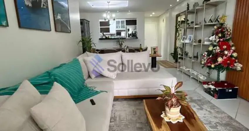 Apartamento espaçoso no centro — 3 dormitórios, suíte e sacada com churrasqueira!