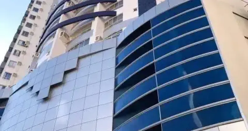 Apartamento mobiliado equipado para locação anual na av. central