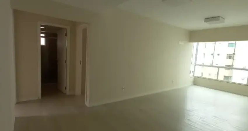 Locação anual apartamento com 2 dormitórios no edifício madrid