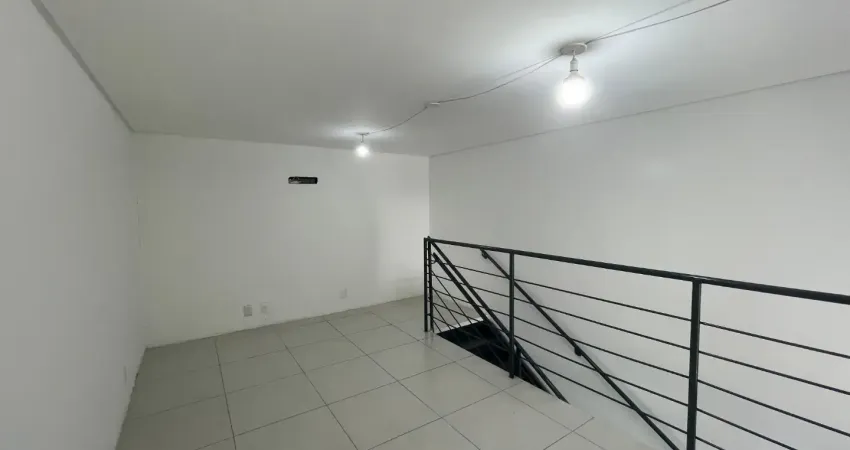 Locação anual sala comercial térra com mezanino na av. do estado