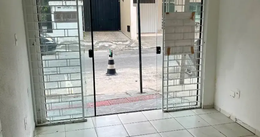 Sala compacta e estratégica na terceira avenida, ideal para pequenos negócios