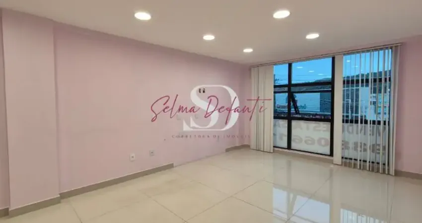 Ponto comercial com 1 sala à venda na Estrada Francisco da Cruz Nunes, Piratininga, Niterói