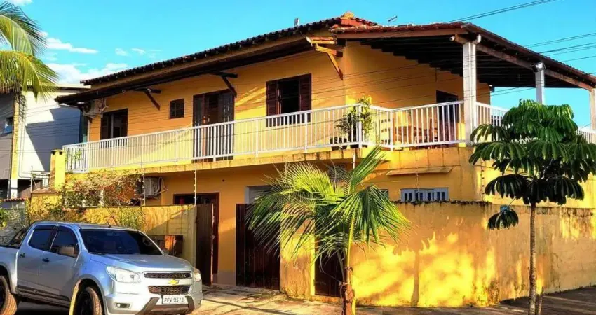 Casa com 3 quartos à venda na Estufa II, Ubatuba 