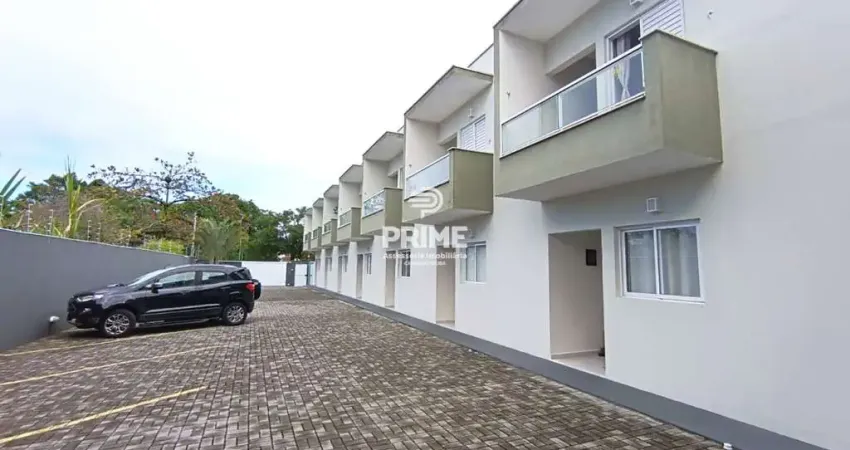 Sobrado com 2 suítes, de 60 m² por R$:535.000,00 no bairro Praia das Palmeiras - Caraguatatuba SP