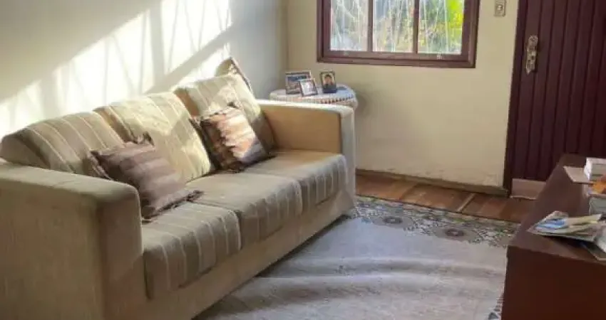 Casa com 2 quartos à venda na Rua Carlos Zanotta, Centro, Pelotas