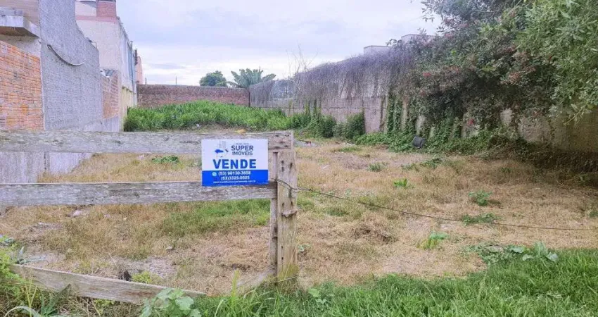 Terreno Lindoia próximo da Rua Açores - Pelotas-RS