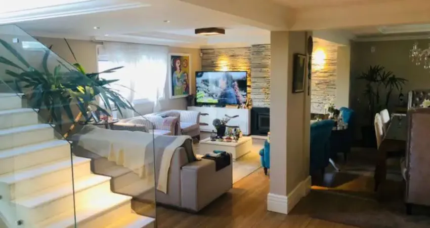 Casa Alto Padrão para Venda em Laranjal Pelotas-RS - 1639