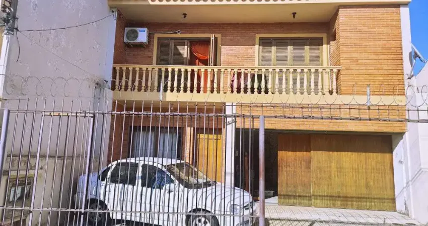 Casa com 4 quartos à venda no Centro, Pelotas 
