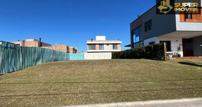 Terreno em condomínio fechado à venda no Laranjal, Pelotas