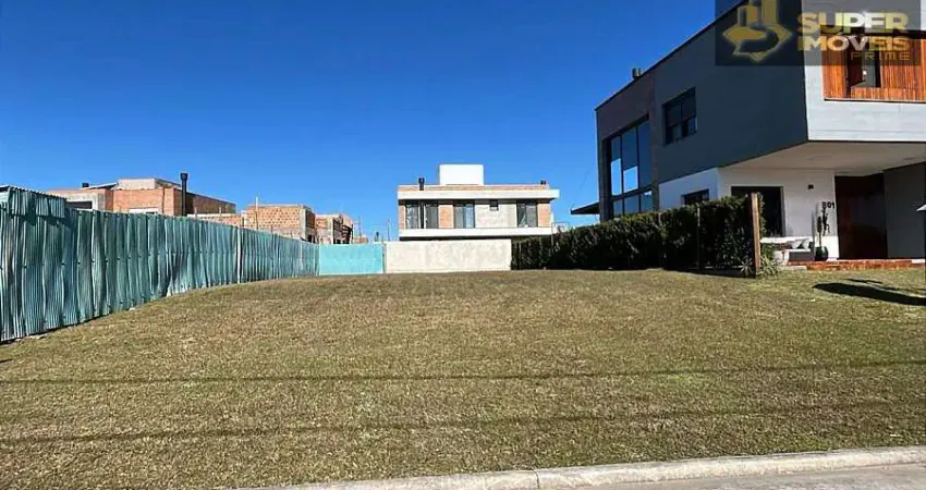 Terreno em condomínio fechado à venda no Laranjal, Pelotas