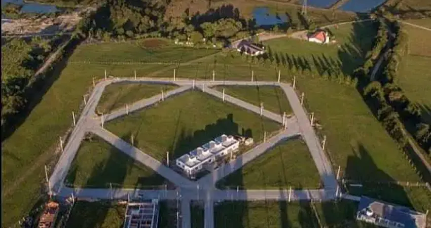 Terreno à venda na Avenida Eliseu Maciel, Centro, Capão do Leão