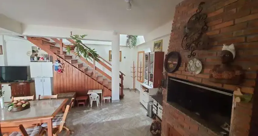 Casa com 5 quartos à venda no Fragata, Pelotas 