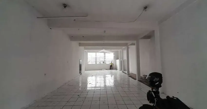 Salão de 240m² com 1 banheiro R$3200,00, Vila Penteado