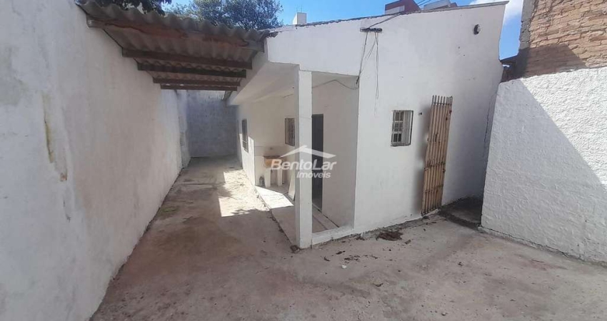 Casa 1 dorm. Quintal espaçoso,  Vila Nova CachoerinhaSão Paulo, SP